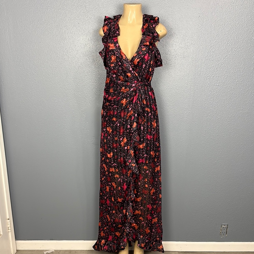Significant Dress in Black Rose
C/MEO - Picture 2 of 6
